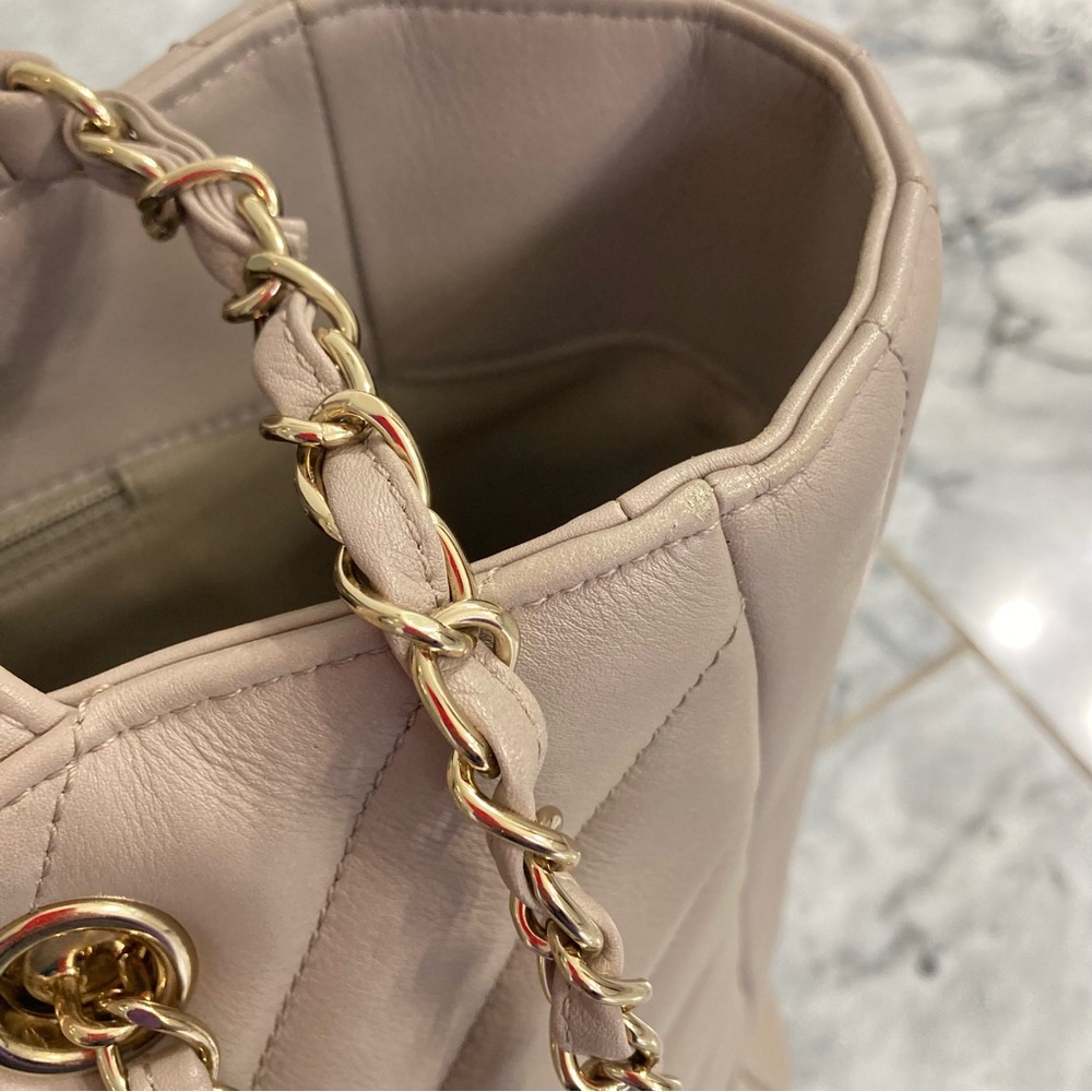 CHANEL Taupe CC Lambskin Chevron Quilted Leather Chain Statement Shopper Tote - Picture 10 of 15